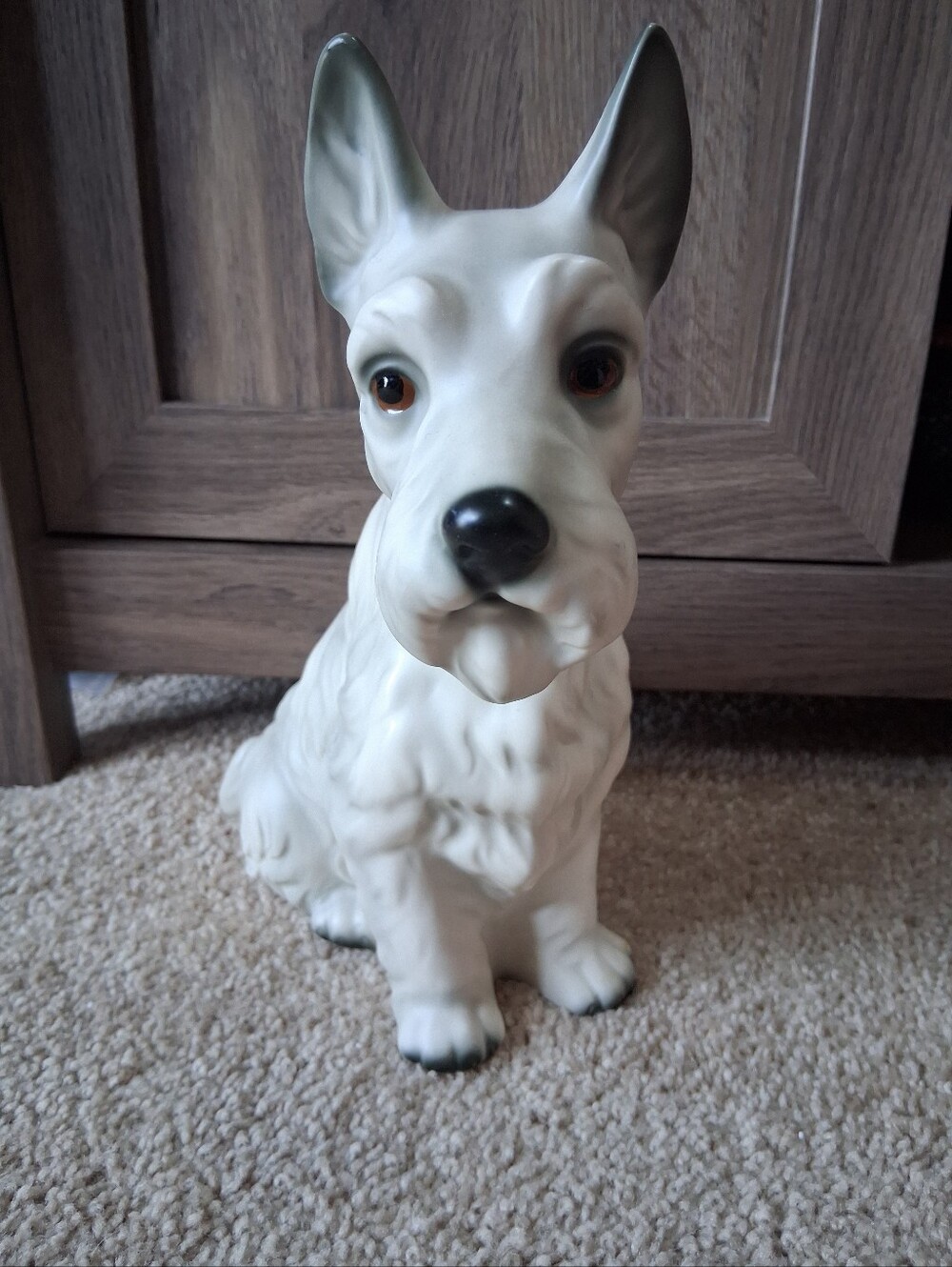 Vtg Harvey Knox Scottish Terrier Schnauzer Ceramic White Gray Dog Statue
